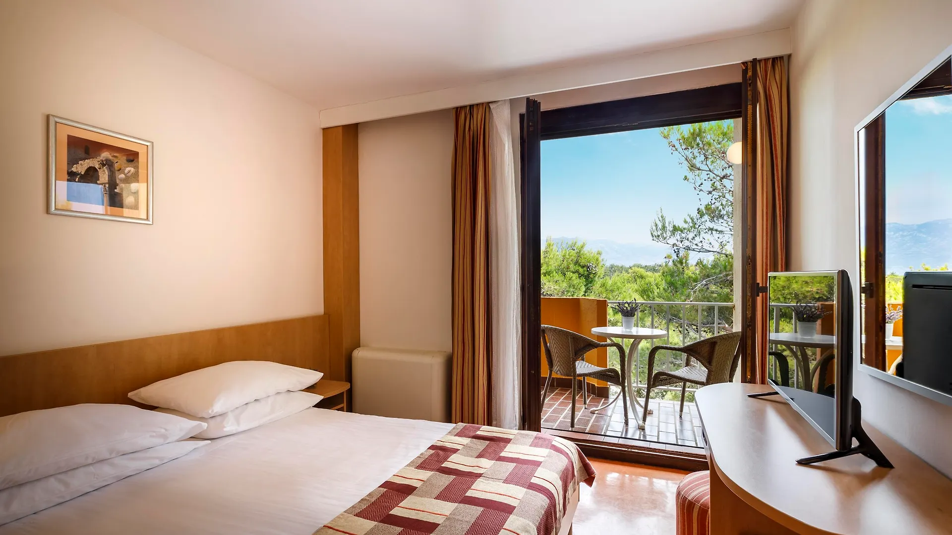 Veli Mel Hotel - San Marino Sunny Resort By Valamar Lopar