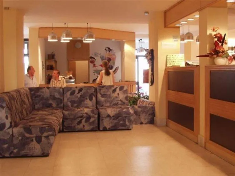 Veli Mel Hotel - San Marino Sunny Resort By Valamar Lopar